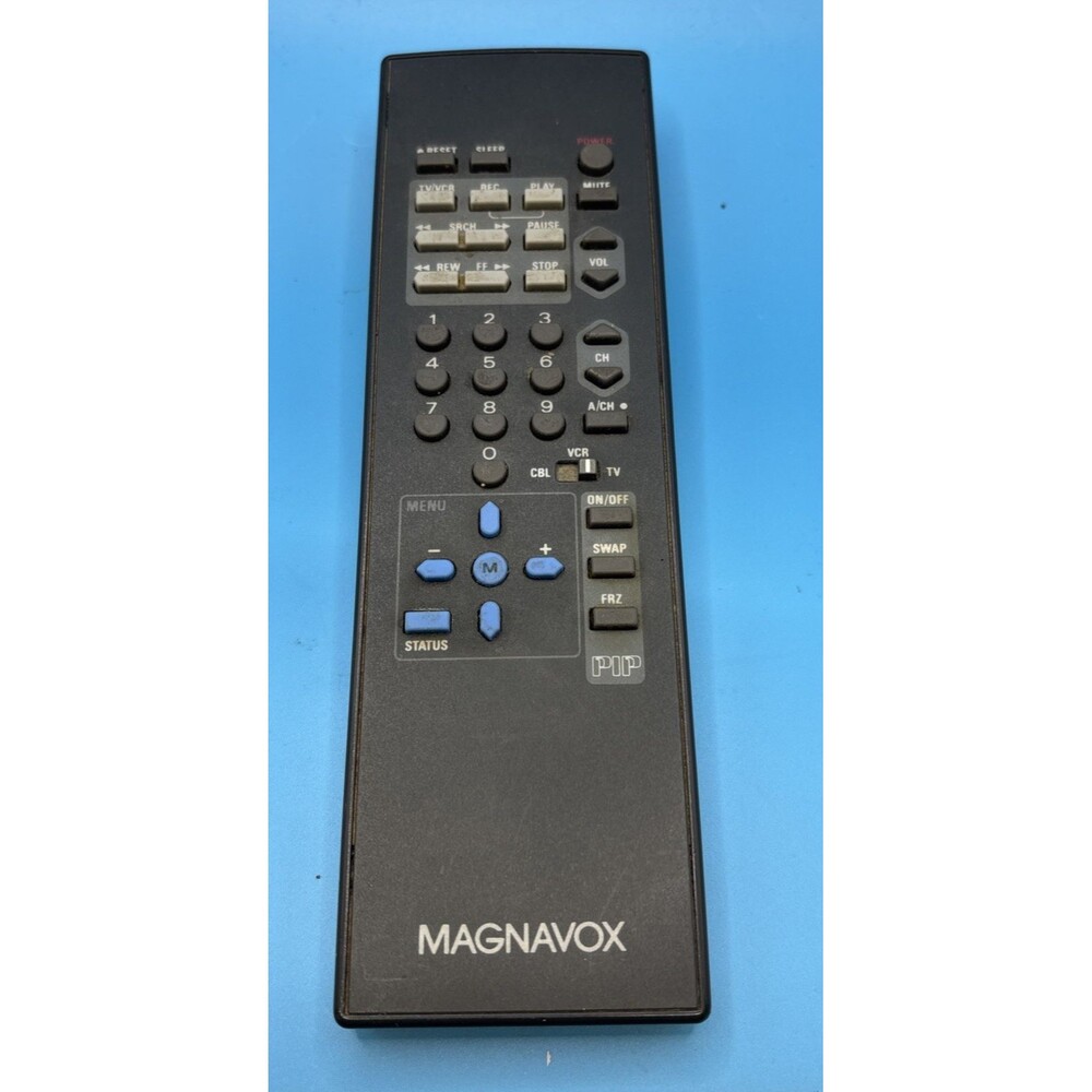 Magnavox 00M1332B-AA01 UR13 PIP TV VCR Remote Control 9V Vintage OEM